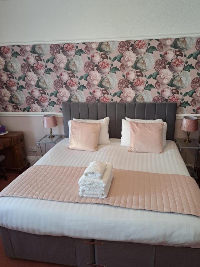 חלנדודנו No 6 Quality Guesthouse מראה חיצוני תמונה